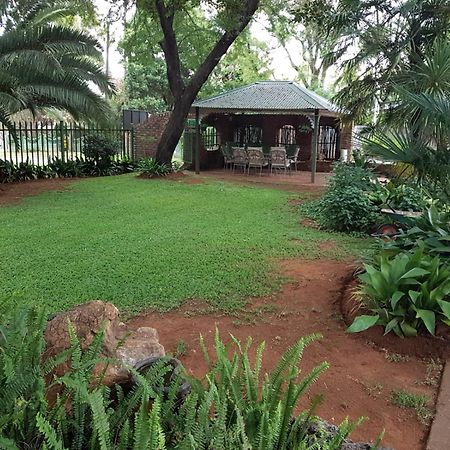 Gemstone Guest House Klerksdorp Zewnętrze zdjęcie