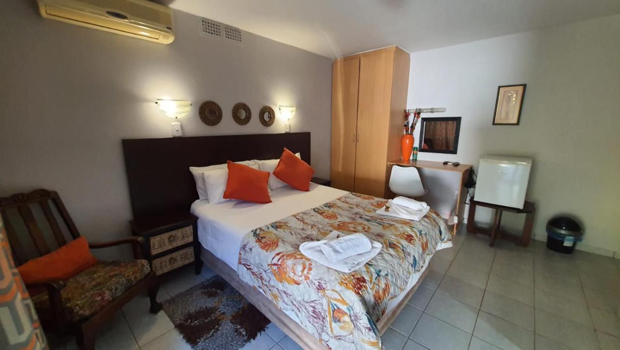 Gemstone Guest House Klerksdorp Zewnętrze zdjęcie