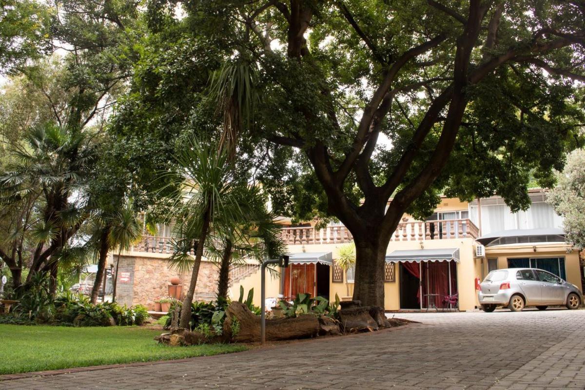 Gemstone Guest House Klerksdorp Zewnętrze zdjęcie